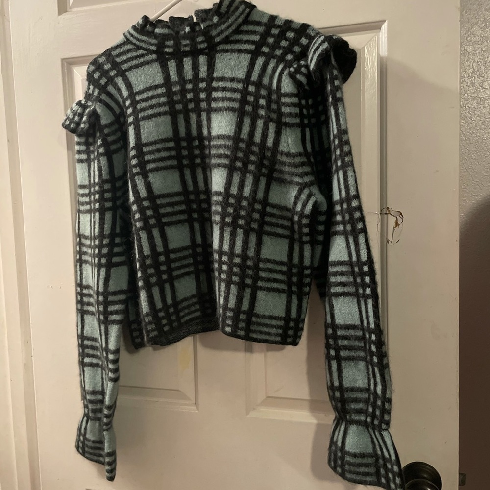 Zara sweater - Picture 1 of 4